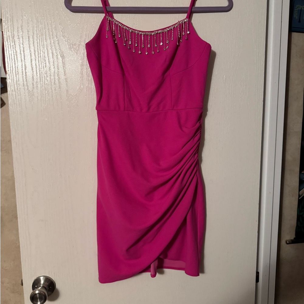 Elegant Fuchsia Mini Dress with Beaded Detail